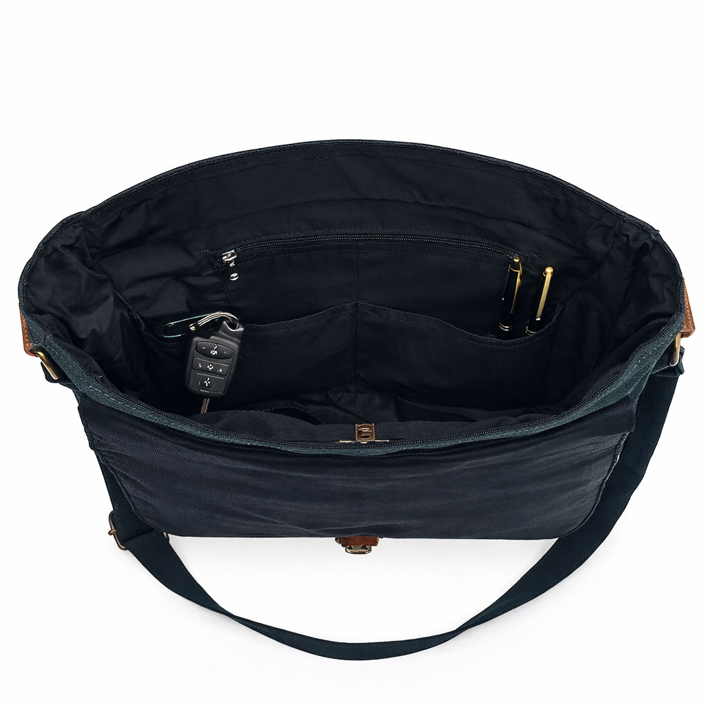 Blue Unisex Messenger Bag for Everyday Use 191